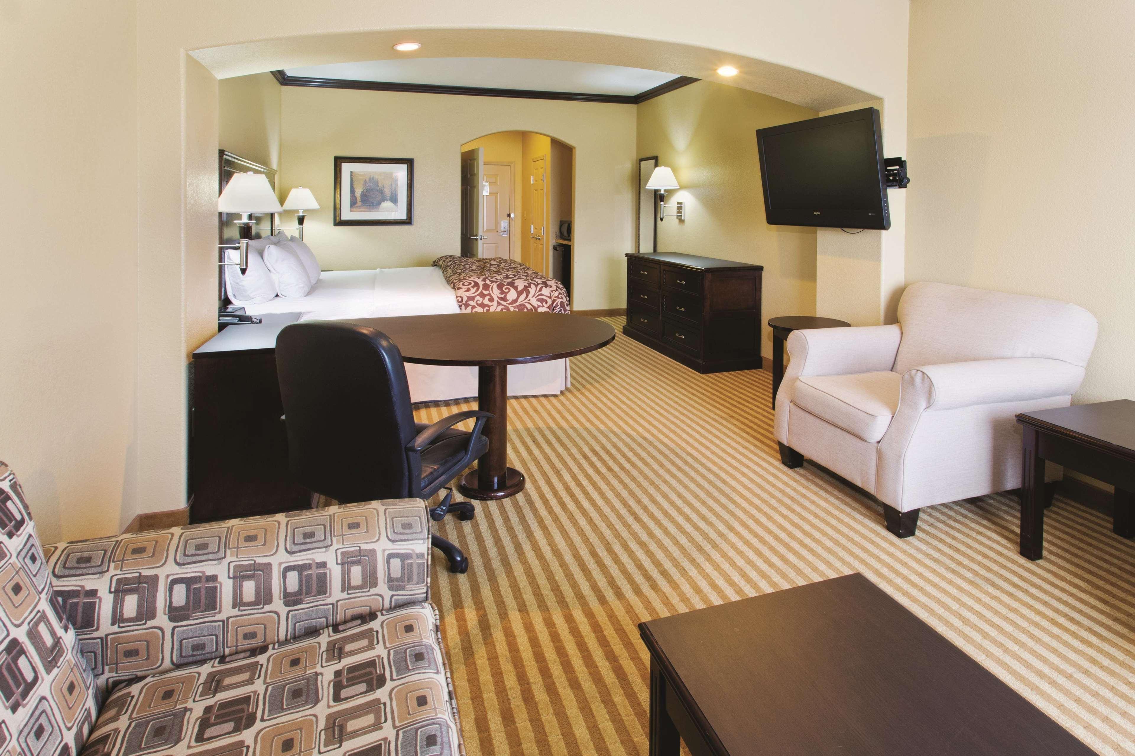 La Quinta Inn And Suites By Wyndham - Schertz Buitenkant foto